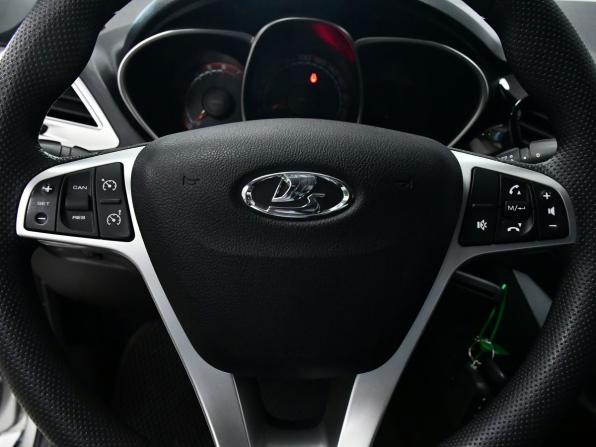 Lada (ВАЗ) Vesta I с пробегом 2018 года, цена 997 000 рублей, 49706 км, универсал, Автокод Объявления