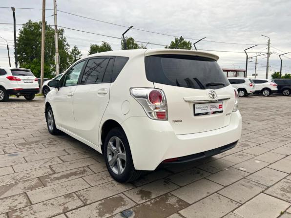 Toyota Verso I Рестайлинг с пробегом 2013 года, цена 1 375 000 рублей, 242435 км, компактвэн, Автокод Объявления
