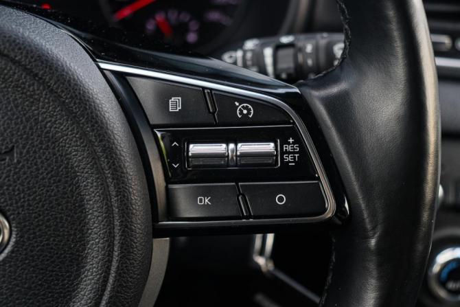 Kia Sportage IV Рестайлинг с пробегом 2018 года, цена 2 350 000 рублей, 144570 км, внедорожник, Автокод Объявления