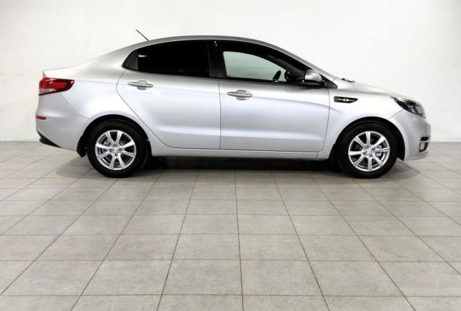 Kia Rio III Рестайлинг с пробегом 2015 года, цена 1 210 000 рублей, 75639 км, седан, Автокод Объявления