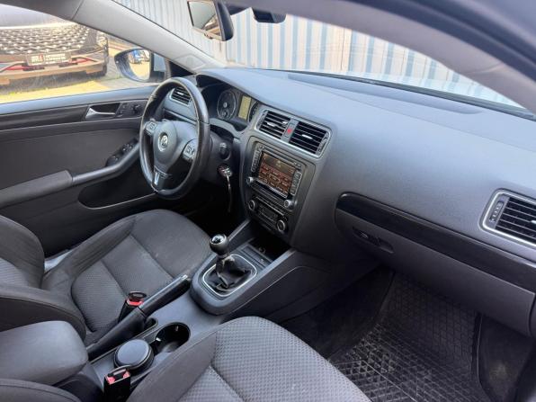Volkswagen Jetta VI с пробегом 2011 года, цена 849 000 рублей, 225300 км, седан, Автокод Объявления