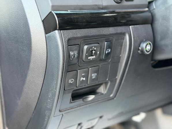 Toyota Land Cruiser 200 Series с пробегом 2011 года, цена 2 900 000 рублей, 392986 км, внедорожник, Автокод Объявления