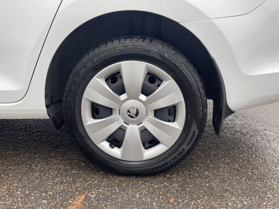 Skoda Rapid I Москва  - изображение 9