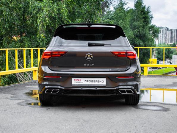 Volkswagen Golf VIII с пробегом 2022 года, цена 2 897 000 рублей, 42007 км, хэтчбек, Автокод Объявления