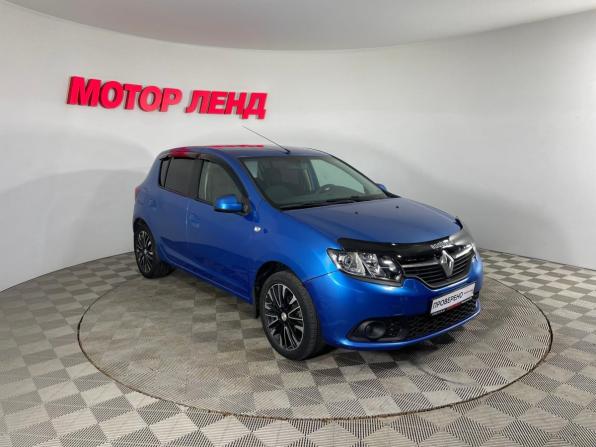 Renault Sandero II с пробегом 2015 года, цена 530 000 рублей, 278377 км, хэтчбек, Автокод Объявления