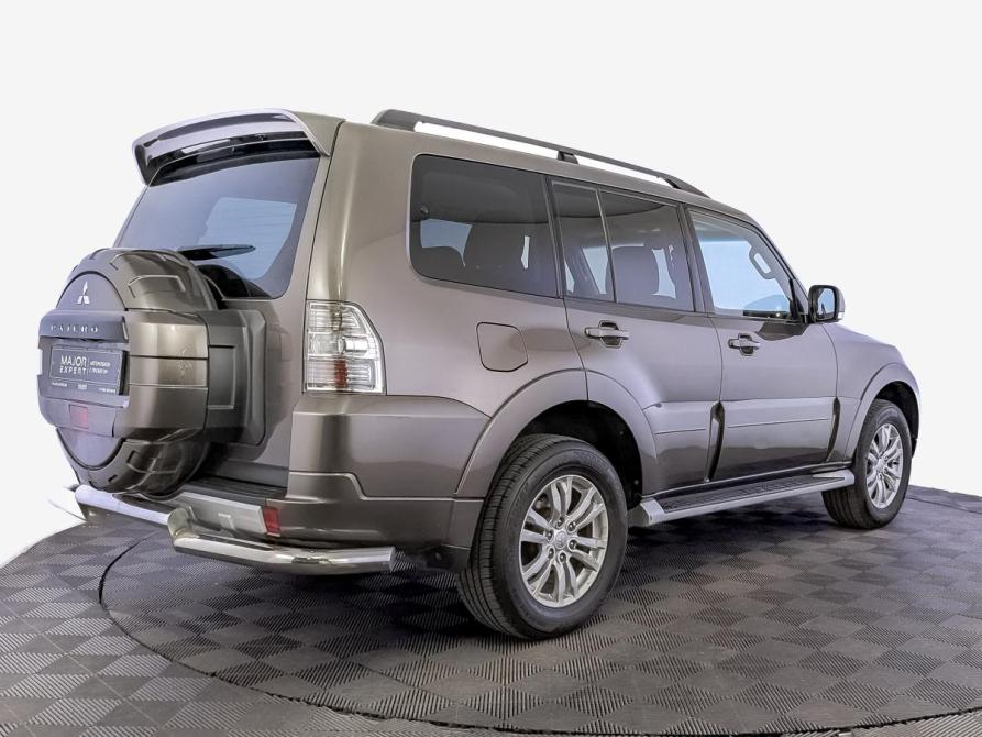Mitsubishi Pajero IV Рестайлинг 1 Москва  - изображение 5