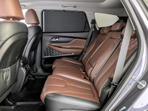 Hyundai Santa Fe IV Рестайлинг с пробегом 2022 года, цена 3 710 000 рублей, 87038 км, внедорожник, Автокод Объявления