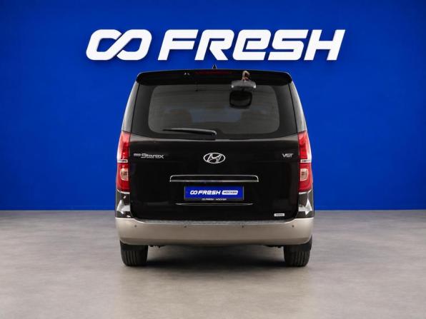 Hyundai Grand Starex I Рестайлинг с пробегом 2018 года, цена 3 769 050 рублей, 123776 км, минивэн, Автокод Объявления