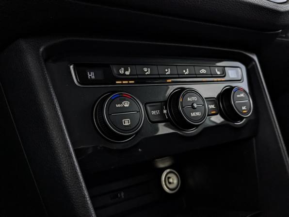 Volkswagen Tiguan II с пробегом 2017 года, цена 1 795 000 рублей, 111549 км, внедорожник, Автокод Объявления