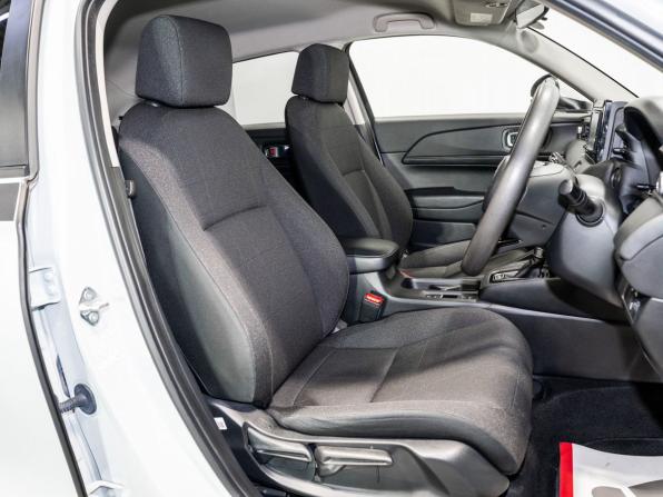 Honda Vezel II с пробегом 2021 года, цена 2 320 000 рублей, 89007 км, внедорожник, Автокод Объявления