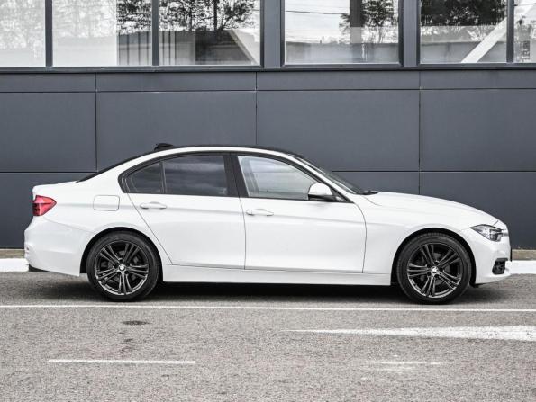 BMW 3 серии VI (F3x) Рестайлинг с пробегом 2015 года, цена 2 254 000 рублей, 181037 км, седан, Автокод Объявления