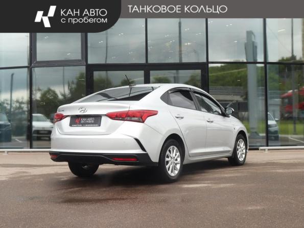 Hyundai Solaris II Рестайлинг с пробегом 2021 года, цена 1 661 000 рублей, 73849 км, седан, Автокод Объявления