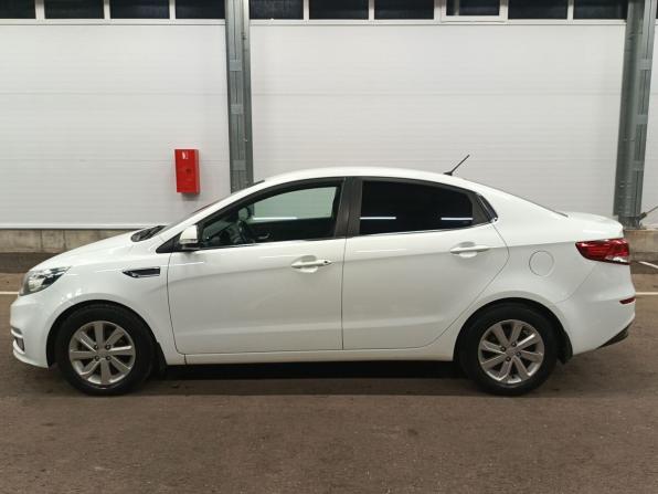 Kia Rio III Рестайлинг с пробегом 2016 года, цена 1 140 000 рублей, 131261 км, седан, Автокод Объявления