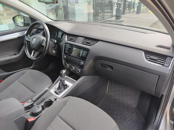 Skoda Octavia III (A7) с пробегом 2016 года, цена 1 300 000 рублей, 166205 км, лифтбек, Автокод Объявления