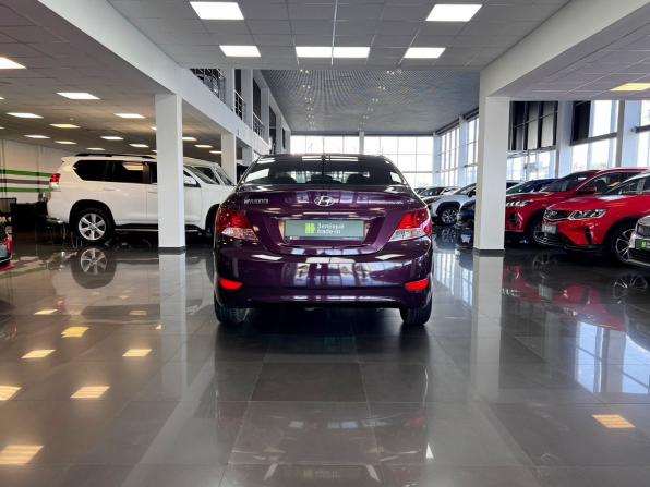 Hyundai Solaris I с пробегом 2012 года, цена 795 000 рублей, 163656 км, седан, Автокод Объявления