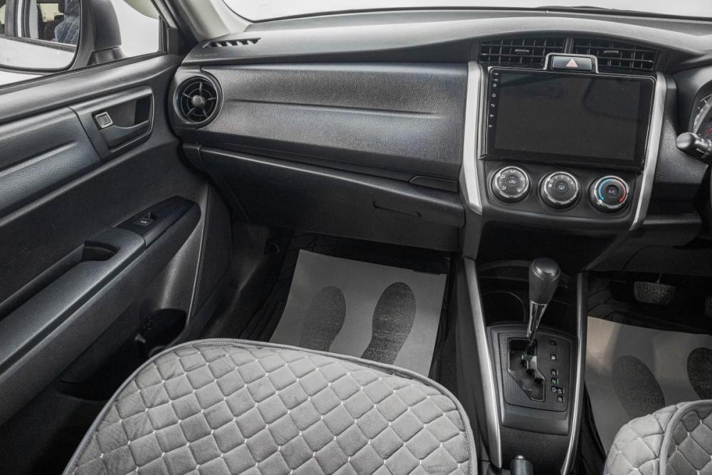 Toyota Corolla XI (E160 E170) Рестайлинг 2 Барнаул  - изображение 19