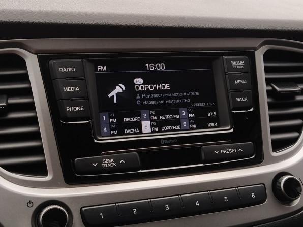 Hyundai Solaris II с пробегом 2019 года, цена 1 099 000 рублей, 197000 км, седан, Автокод Объявления