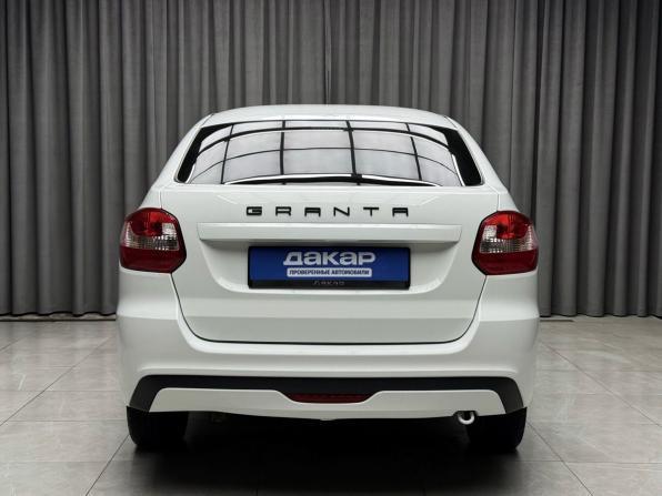 Lada (ВАЗ) Granta I Рестайлинг с пробегом 2021 года, цена 649 000 рублей, 122000 км, лифтбек, Автокод Объявления