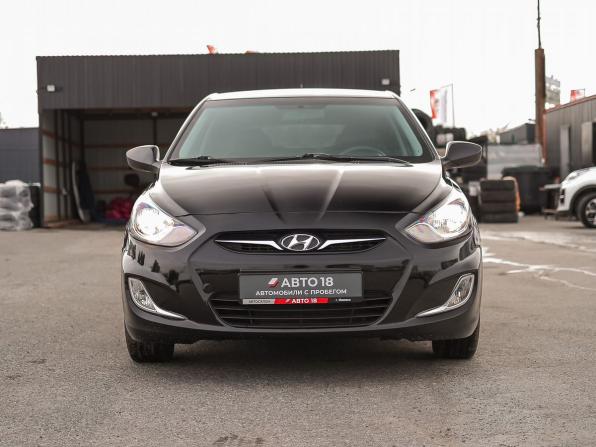 Hyundai Solaris I Рестайлинг с пробегом 2014 года, цена 799 000 рублей, 137218 км, хэтчбек, Автокод Объявления