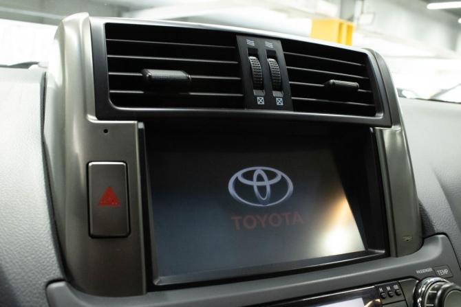 Toyota Land Cruiser Prado 150 Series с пробегом 2010 года, цена 2 589 000 рублей, 246765 км, внедорожник, Автокод Объявления