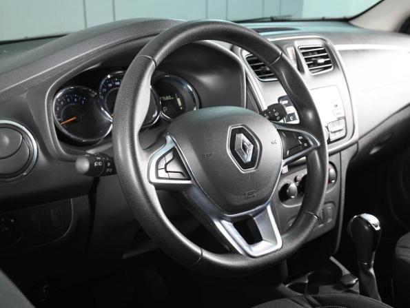 Renault Sandero II Рестайлинг с пробегом 2019 года, цена 1 285 000 рублей, 27580 км, хэтчбек, Автокод Объявления