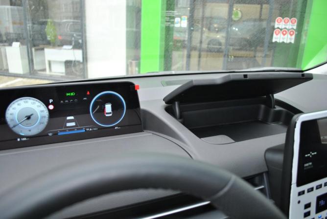 Hyundai Staria I Рестайлинг с пробегом 2026 года, цена 10 790 000 рублей, 10 км, минивэн, Автокод Объявления