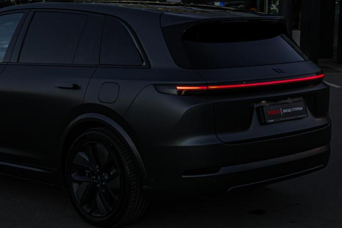 Li Auto (Lixiang) L7 I Рестайлинг с пробегом 2025 года, цена 7 328 000 рублей, 14801 км, внедорожник, Автокод Объявления