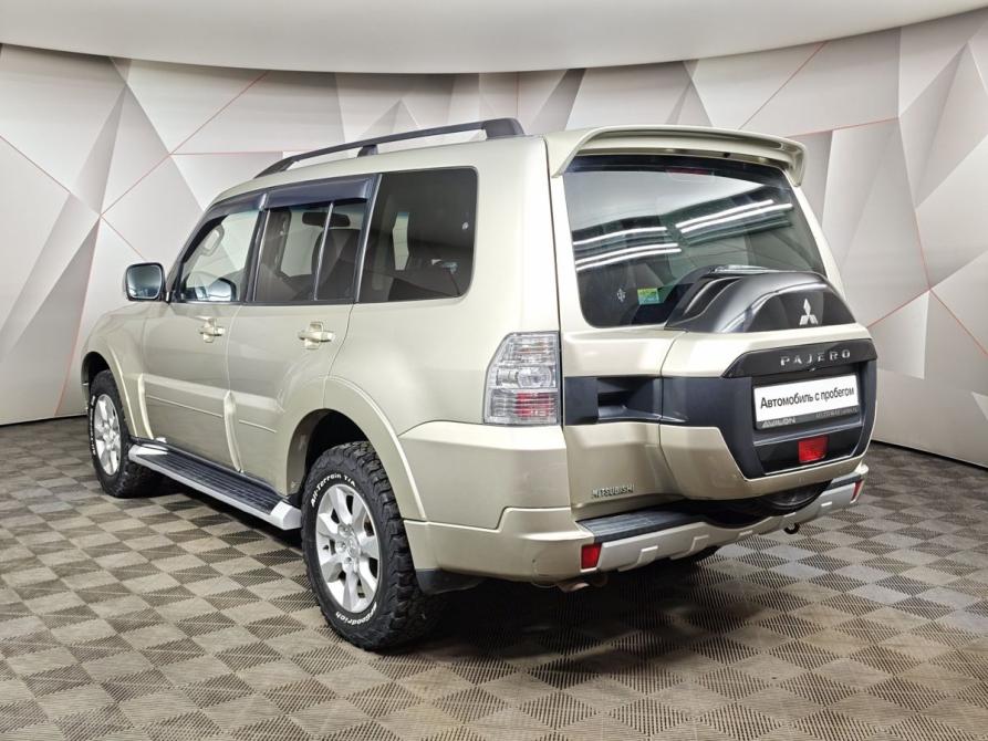 Mitsubishi Pajero IV Рестайлинг 2 Москва  - изображение 4