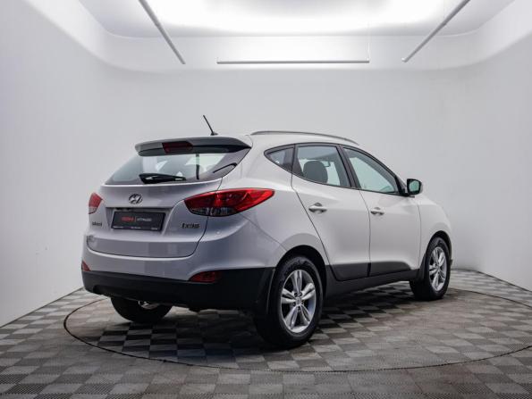 Hyundai ix35 I с пробегом 2012 года, цена 1 215 000 рублей, 126473 км, внедорожник, Автокод Объявления