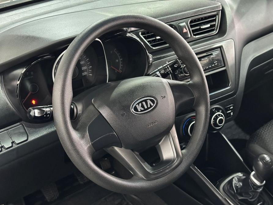 Kia Rio III Москва  - изображение 12