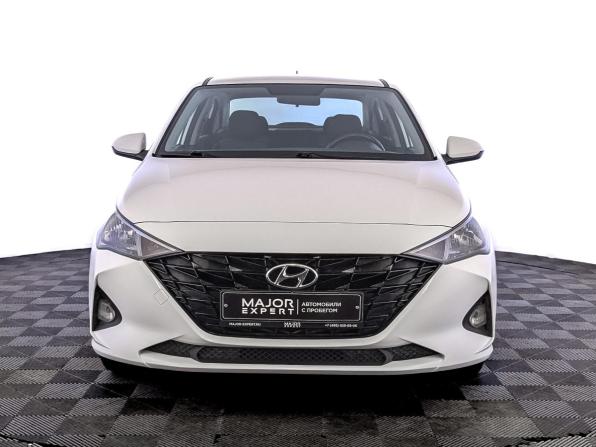 Hyundai Solaris II Рестайлинг с пробегом 2022 года, цена 1 485 000 рублей, 126387 км, седан, Автокод Объявления