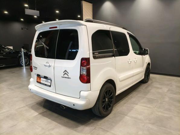Citroen Berlingo II Рестайлинг с пробегом 2012 года, цена 589 000 рублей, 255000 км, компактвэн, Автокод Объявления