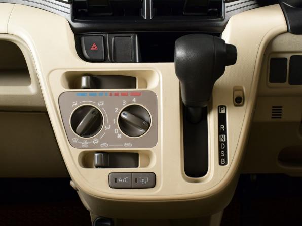 Daihatsu Move VI Рестайлинг с пробегом 2019 года, цена 845 995 рублей, 130869 км, микровэн, Автокод Объявления