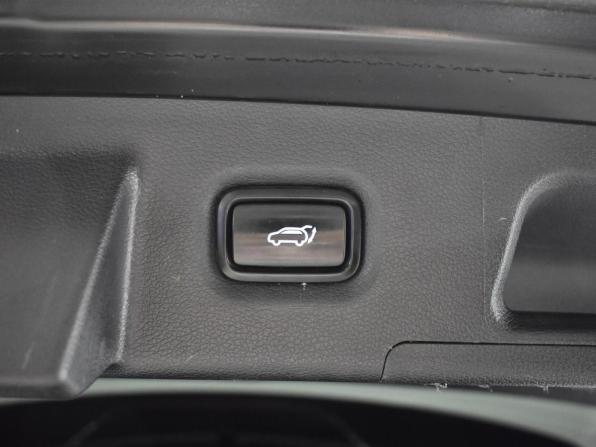 Hyundai Santa Fe IV Рестайлинг с пробегом 2021 года, цена 2 943 100 рублей, 180316 км, внедорожник, Автокод Объявления