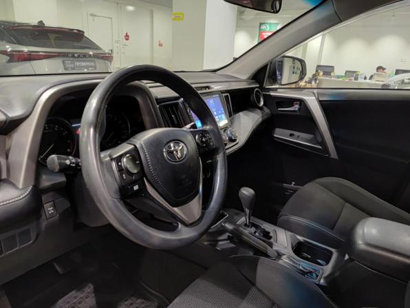 Toyota RAV4 IV (XA40) Рестайлинг с пробегом 2017 года, цена 2 153 000 рублей, 197406 км, внедорожник, Автокод Объявления
