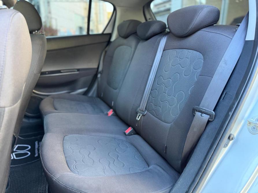 Hyundai i20 I Великий Новгород  - изображение 18