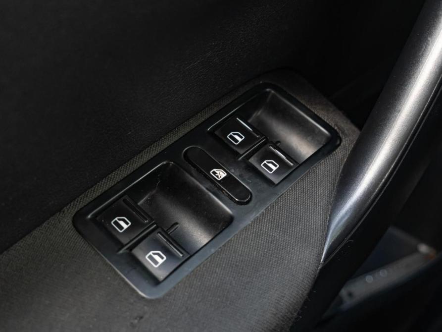 Volkswagen Polo V Краснодар  - изображение 14