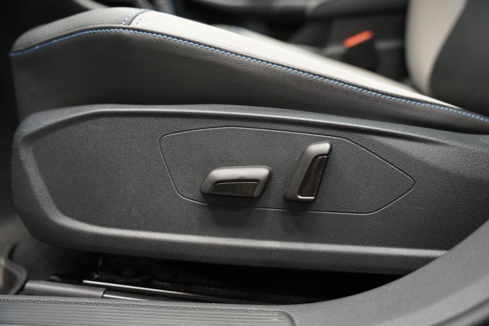 Volkswagen Bora IV Крым  - изображение 12