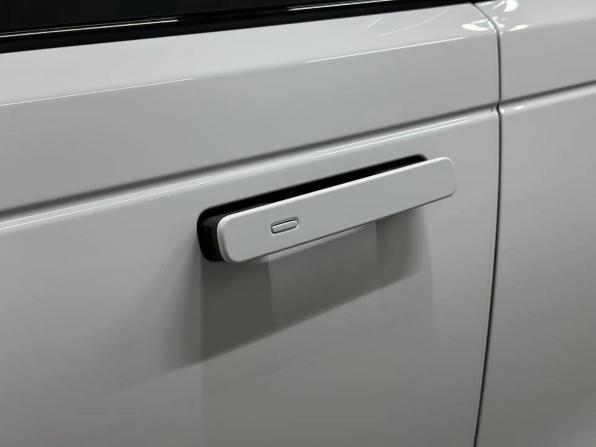 Land Rover Range Rover Velar I с пробегом 2021 года, цена 9 597 000 рублей, 27498 км, внедорожник, Автокод Объявления