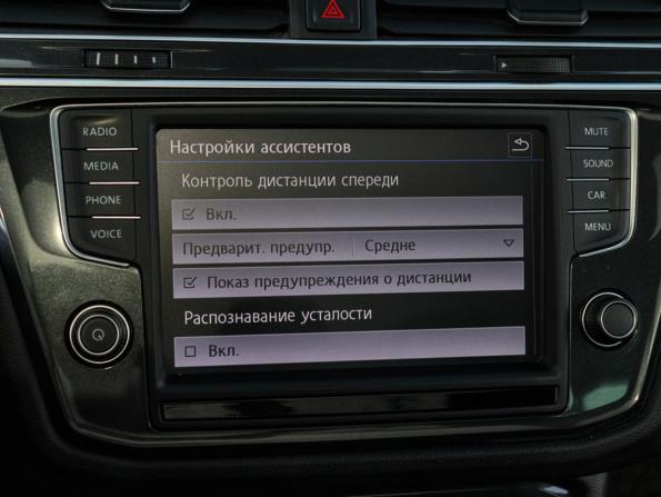 Volkswagen Tiguan II с пробегом 2017 года, цена 2 690 000 рублей, 75706 км, внедорожник, Автокод Объявления
