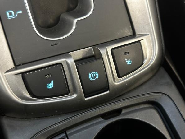 Chevrolet Captiva I Рестайлинг 2 с пробегом 2014 года, цена 1 475 000 рублей, 170204 км, внедорожник, Автокод Объявления