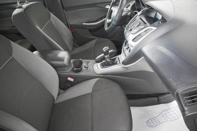 Ford Focus III с пробегом 2012 года, цена 599 000 рублей, 207000 км, седан, Автокод Объявления
