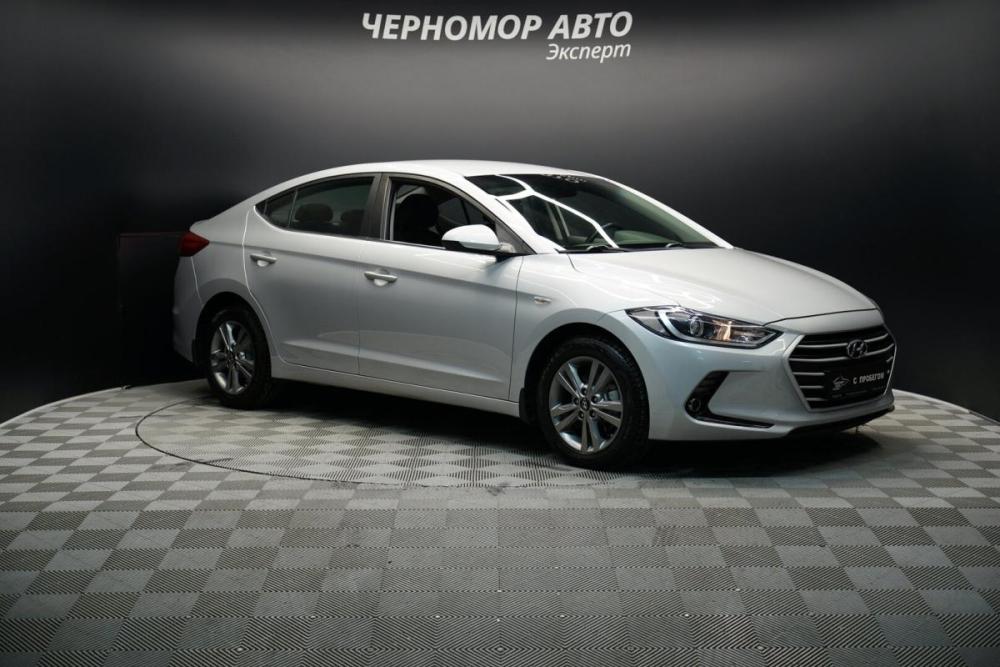 Hyundai Elantra VI (AD) Крым  - изображение 7