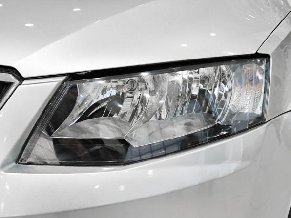 Skoda Octavia III (A7) с пробегом 2013 года, цена 830 000 рублей, 246114 км, лифтбек, Автокод Объявления
