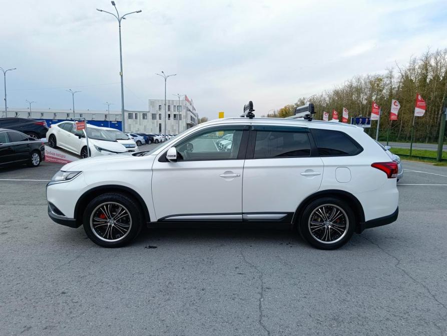 Mitsubishi Outlander III Рестайлинг 3 Тюмень  - изображение 4