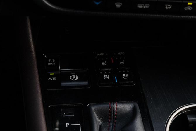 Lexus RX IV с пробегом 2015 года, цена 3 390 000 рублей, 126320 км, внедорожник, Автокод Объявления