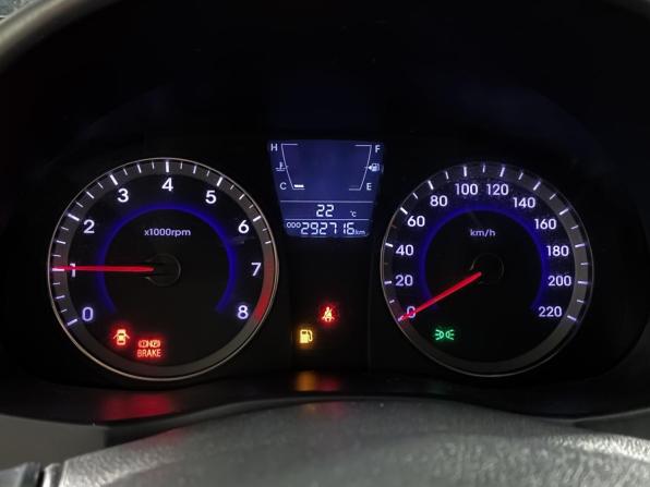 Hyundai Solaris I с пробегом 2013 года, цена 479 000 рублей, 292716 км, седан, Автокод Объявления