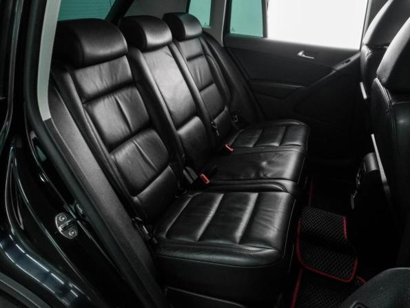 Volkswagen Tiguan I с пробегом 2010 года, цена 1 089 000 рублей, 222093 км, внедорожник, Автокод Объявления