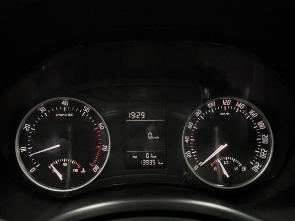 Skoda Octavia II (A5) Рестайлинг с пробегом 2013 года, цена 1 100 000 рублей, 139351 км, лифтбек, Автокод Объявления