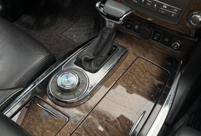 Infiniti QX80 I с пробегом 2013 года, цена 2 350 000 рублей, 237361 км, внедорожник, Автокод Объявления